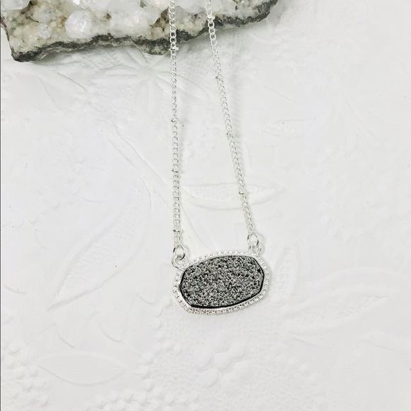 NEW Silver chain with Platinum Gray Druzy Necklace - Picture 2 of 2